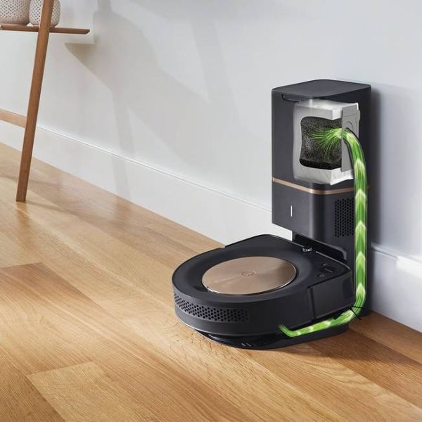 roomba with dirt disposal